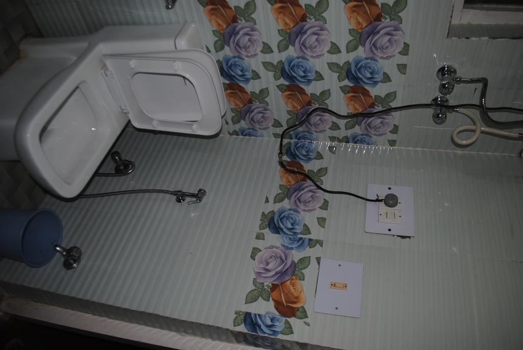 Oyo 13232 Red Rose Cottage Manāli Exteriör bild