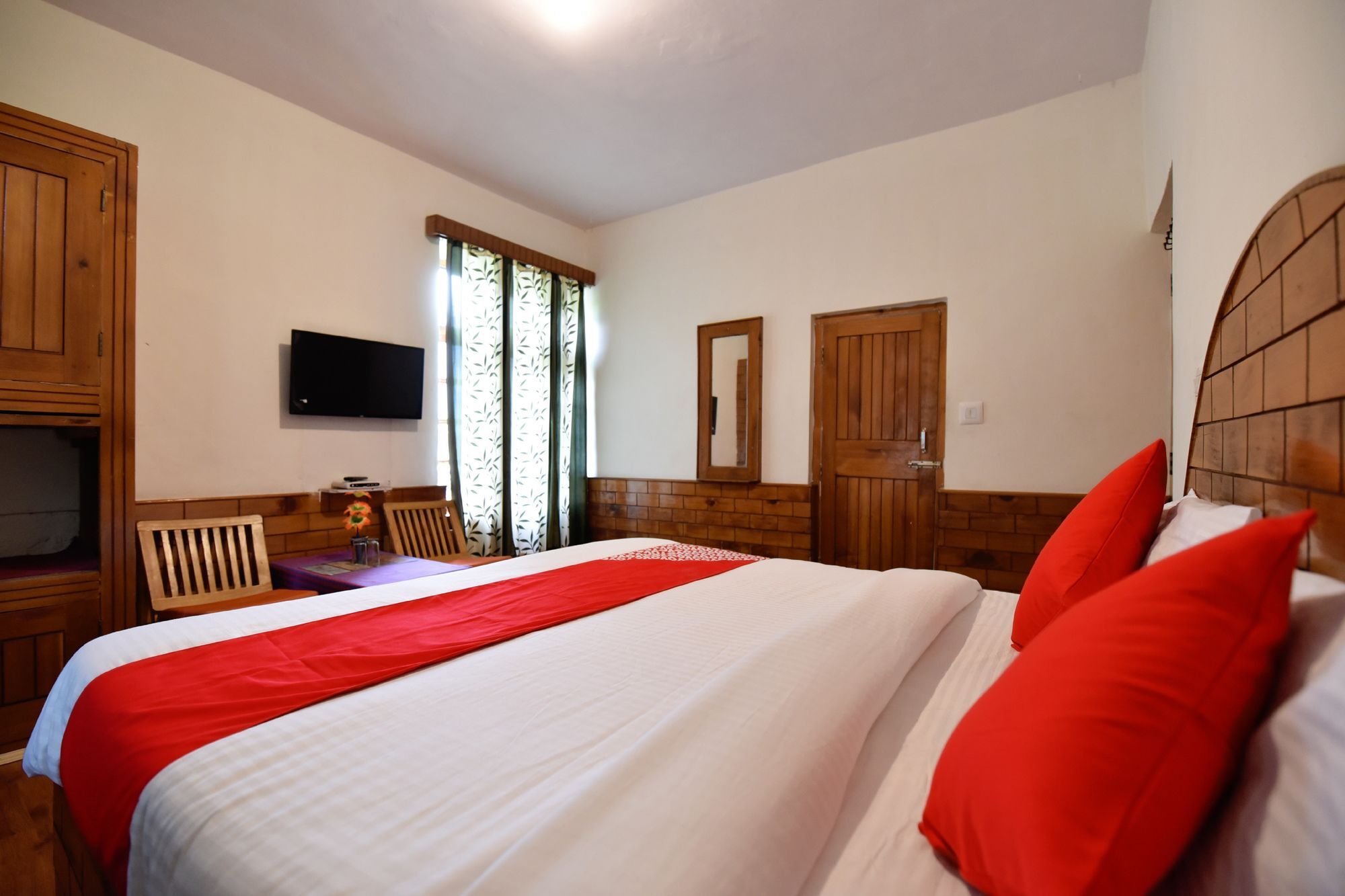 Oyo 13232 Red Rose Cottage Manāli Exteriör bild